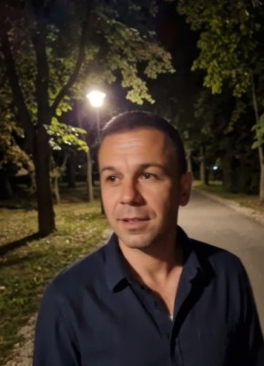 Петр из Омска 44 года