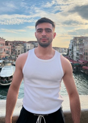 Дмитрий из Омска 37 лет