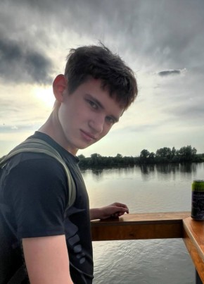 Никита из Ачинска 18 лет