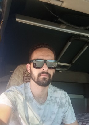 Александр из Ейска 32 года
