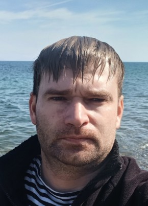 Денис из Новосибирска 34 года