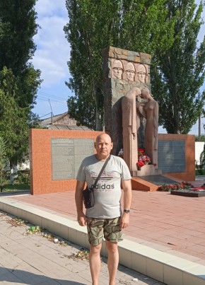 Владимир, 58, Россия, Кировск