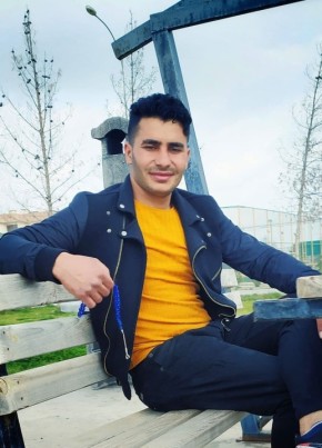 İbrahim, 22, Türkiye Cumhuriyeti, Altınbaşak