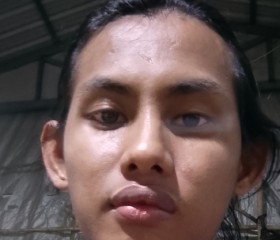 Zin Moe, 26, Yangon