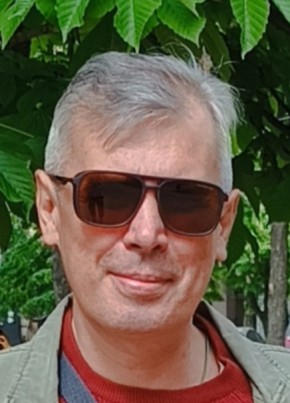 Роман, 53, Україна, Луганськ