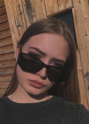 Alina, 24, Russia, Moscow