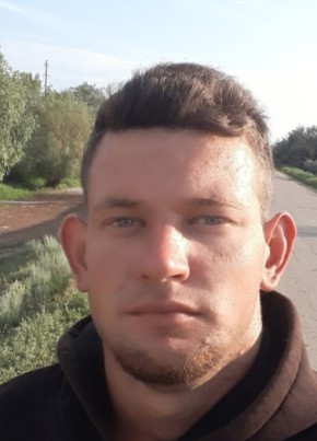 Олег, 24, Россия, Ровное