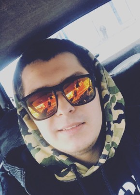 Кирилл, 27, Россия, Иваново