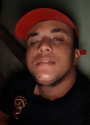 Fabio, 19, República Federativa do Brasil, Barreiras