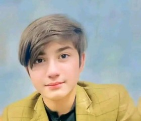 Arshad, 18, Sialkot