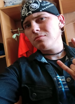 Андрей из Сима 21 год