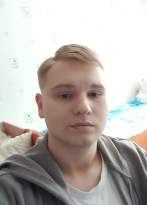 Денис из Глыбокае 18 лет