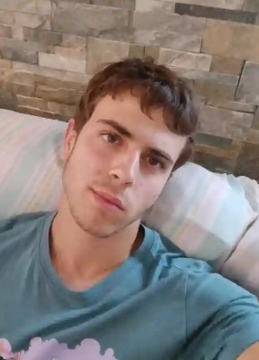Nico из San Cristóbal de La Laguna 20 лет
