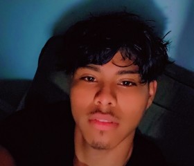 Vvv, 18, Philadelphia