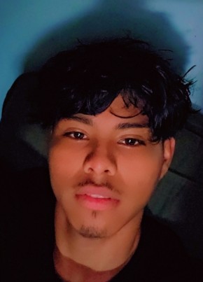 Vvv, 18, United States of America, Philadelphia