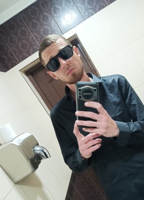Серго из Новоаннинския 33 года