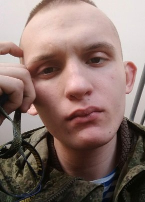 Артём, 23, Россия, Тихорецк