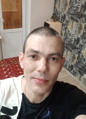 Anton, 43, Ukraine, Poltava
