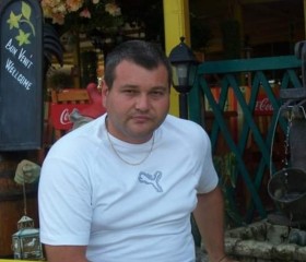 Adi, 50, Arad