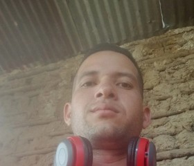 isaac, 25, Caracas