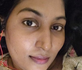 Nasrin, 19, As Sib al Jadidah