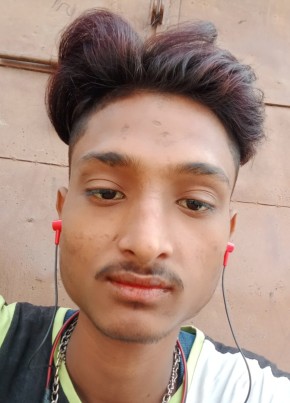 Faisal, 21, India, Lucknow