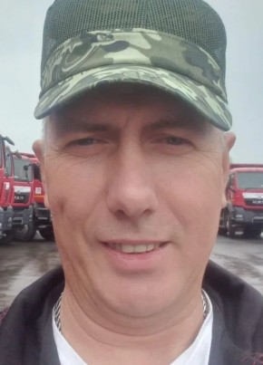Александр из Кувандыка 49 лет