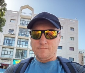Anatoliy, 49, Tel Aviv