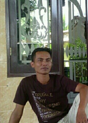 Wanto putra, 41, Indonesia, Kencong
