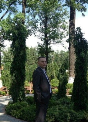 Андрей из Нахабино 42 года
