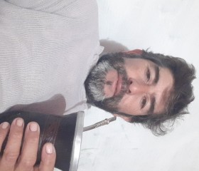 Alejandro, 45, Necochea