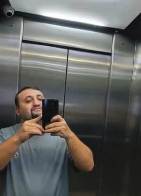 Kaique из Guarulhos 33 года