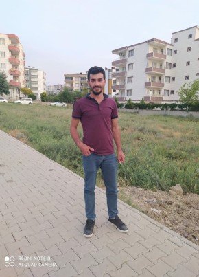 Yasin, 26, Türkiye Cumhuriyeti, Batman