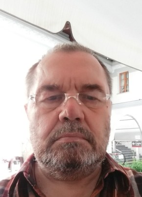 Евгений, 65, Россия, Лазаревское
