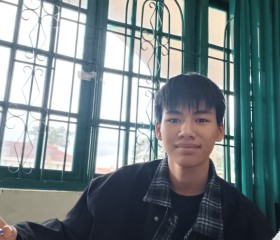 Dat, 18, Da Lat