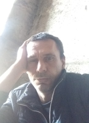 Юрий из Сургута 42 года