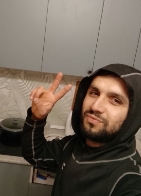 Sasha, 28, Russia, Moscow