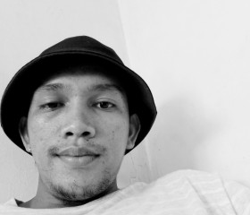 Ker, 25, Davao