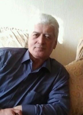 Магомед из Каспийска 66 лет