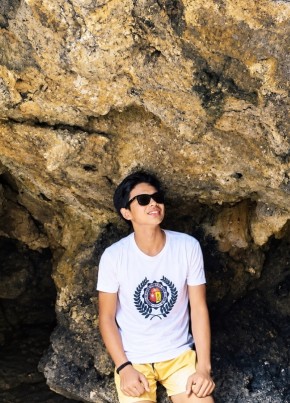 James из Cebu City 21 год