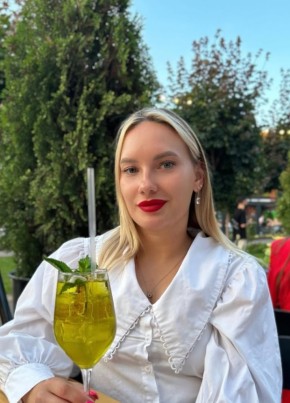 Карина из Саранска 27 лет