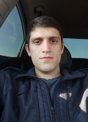 Артур из Ставрополи 23 года
