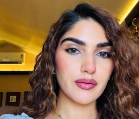 Laura, 33, Los Angeles