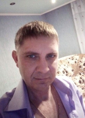 Максим, 46, Россия, Вешенская