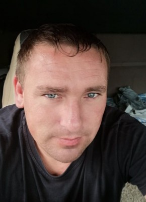 Олег, 42, Россия, Валуйки