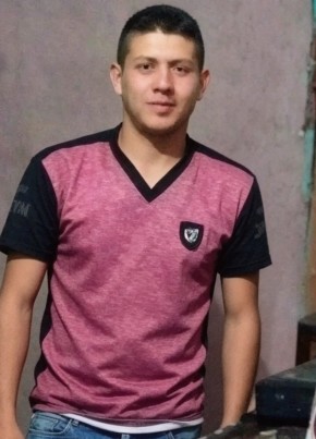 Adrian из Celaya 31 год