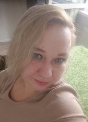 Дина из Санкт-Петербурга 43 года