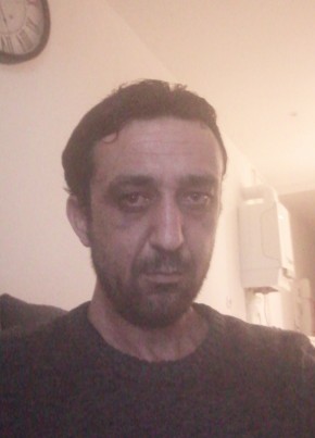 Mehmet , 39, République Française, Drancy