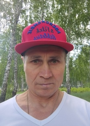 Андрей Николаеви из Тюмени 58 лет