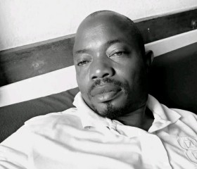 Zagalo, 47, Bujumbura
